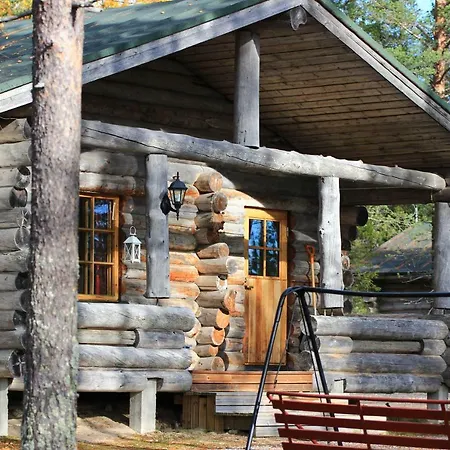 Holiday home Kieppi